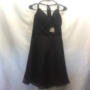 Mori Lee Size 10 Black Halter Strap Midi Dress